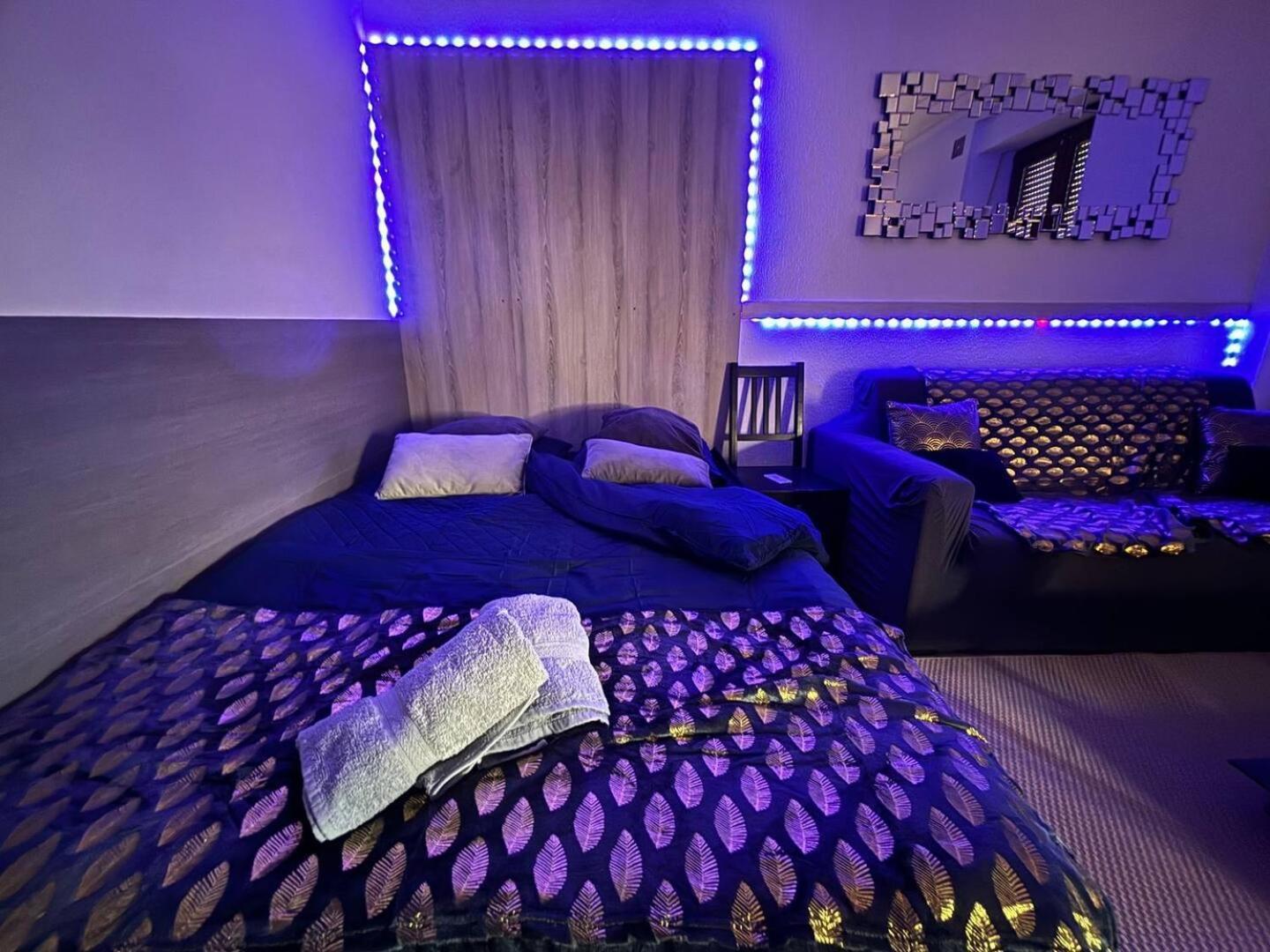 Le Lorrain Wifi Un Sejour A Part Appartement Metz Buitenkant foto