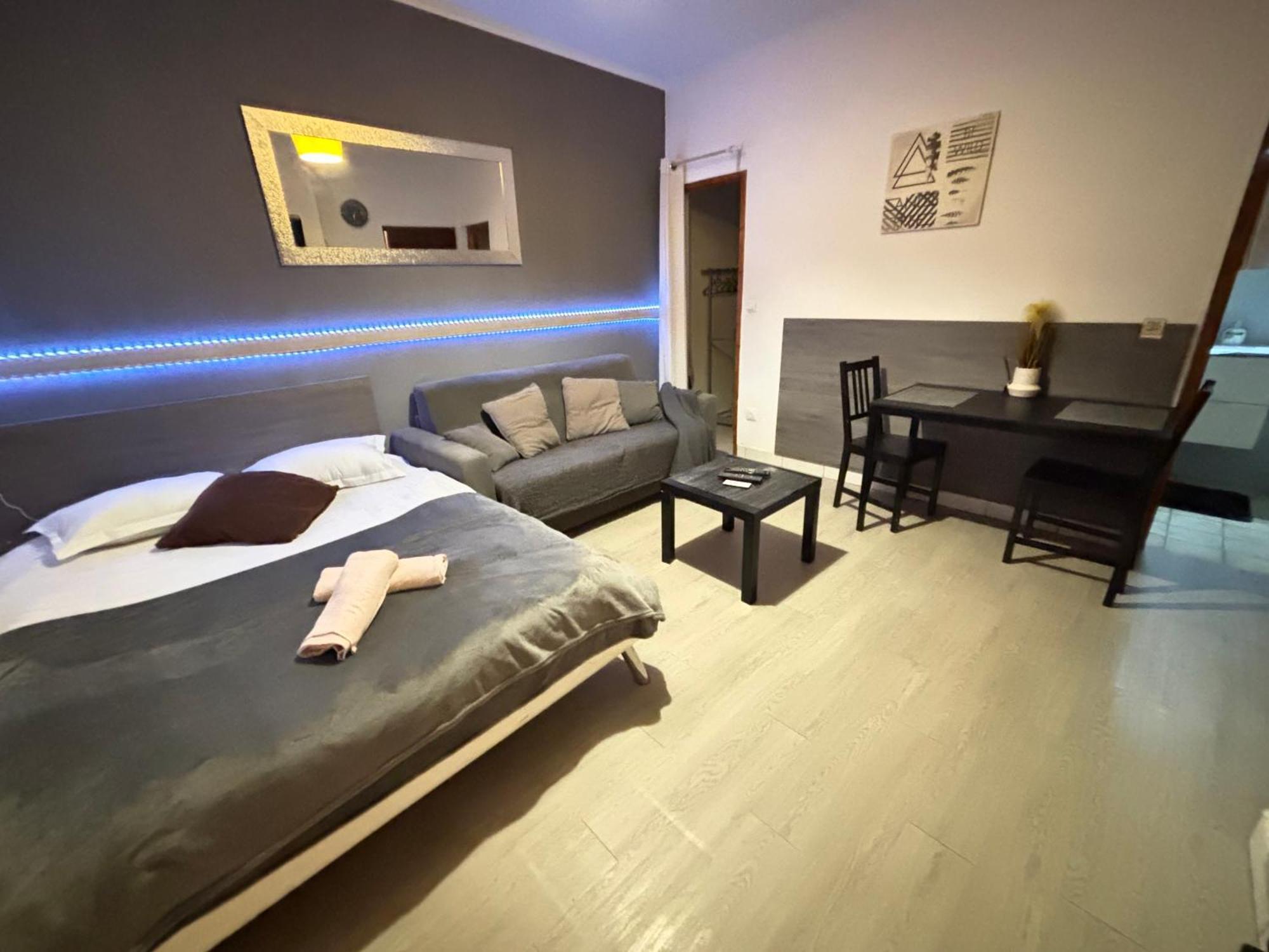 Le Lorrain Wifi Un Sejour A Part Appartement Metz Buitenkant foto